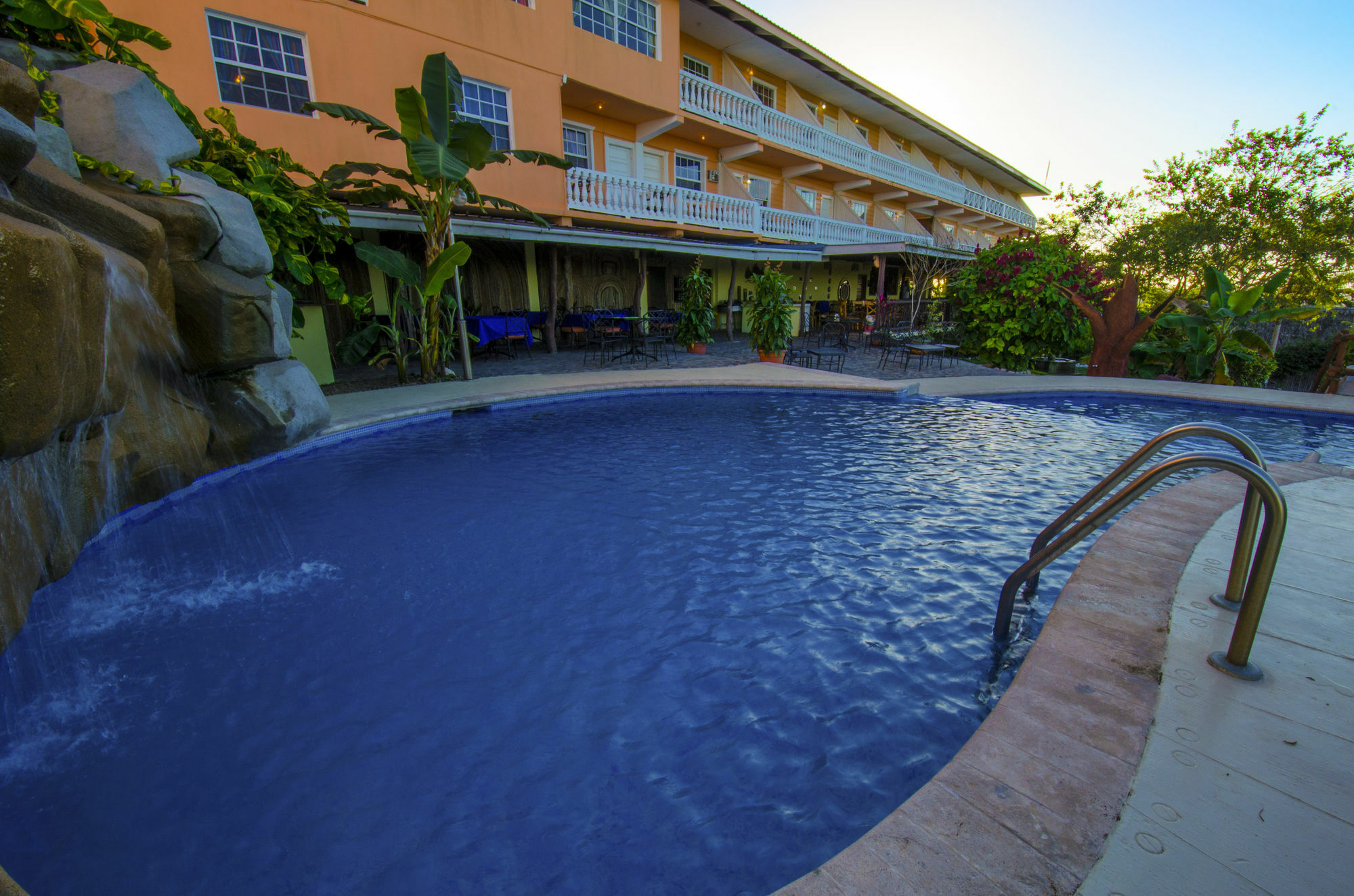 Cahal Pech Village Resort ซานอิกนาซิโอ ภายนอก รูปภาพ